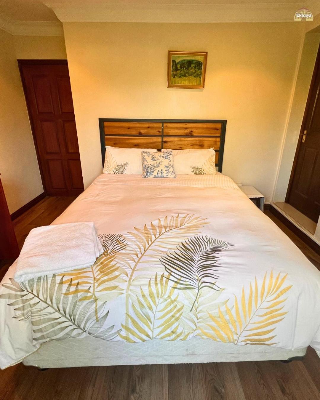 Ekhaya Guest House Балито Екстериор снимка