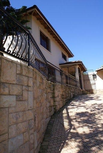 Ekhaya Guest House Балито Екстериор снимка